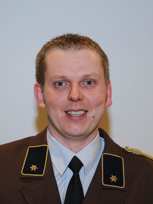 Christopher Ecker
